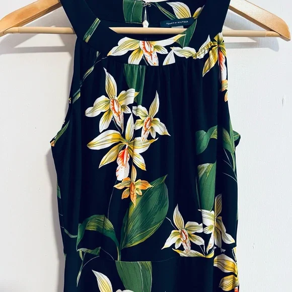 Tommy Hilfiger dress - Picture 2 of 6